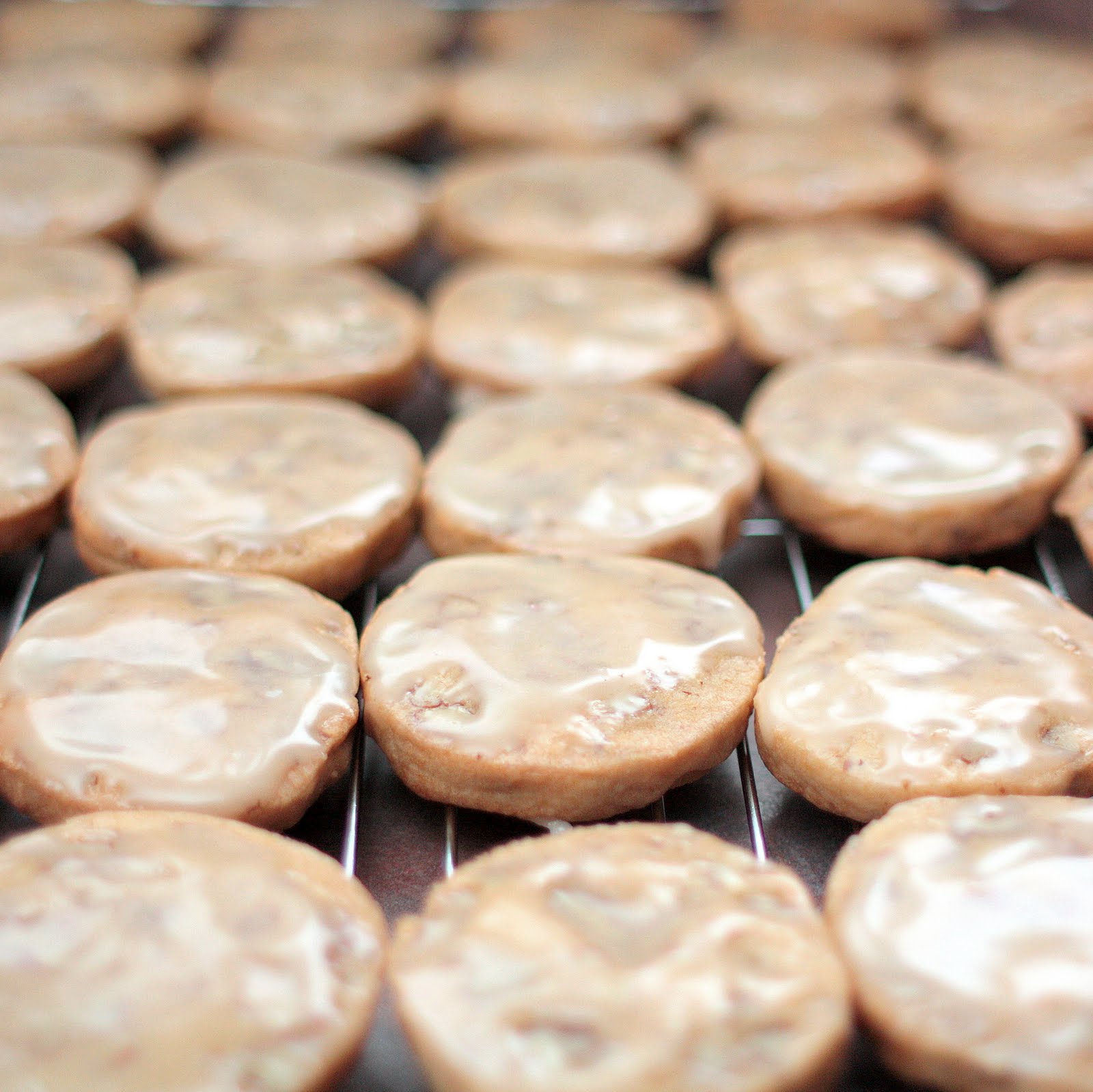 Glazed Maple-Pecan Cookies