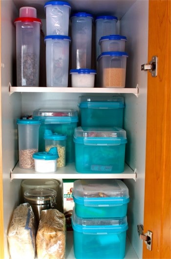 Using Containers to Organize Your Kitchen Simply & Aesthetically