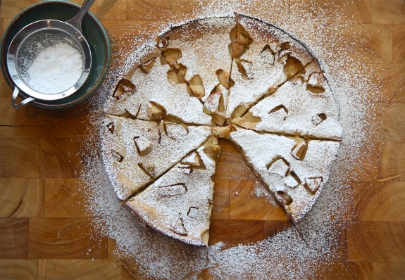 Baking with Kids: Baked Apple Gingerbread Pancake