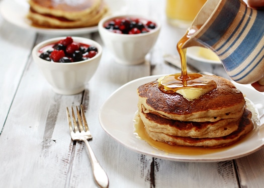 banana oatmeal pancakes