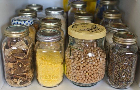 store food in jars for longer dry storage