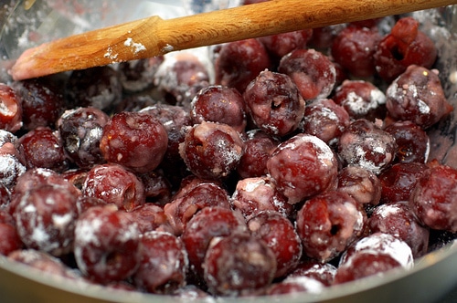 Summer Canning Series: Cherry Pie Filling Recipe