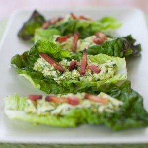 Egg-Vegetable Salad Wraps