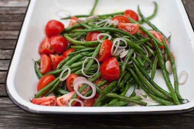 Green beans with tomatoes-1