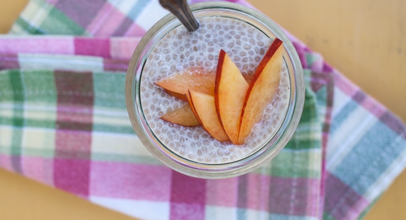 How to make simple chia pudding