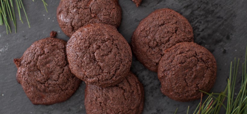 Whole-wheat double chocolate mint cookies (food processor)