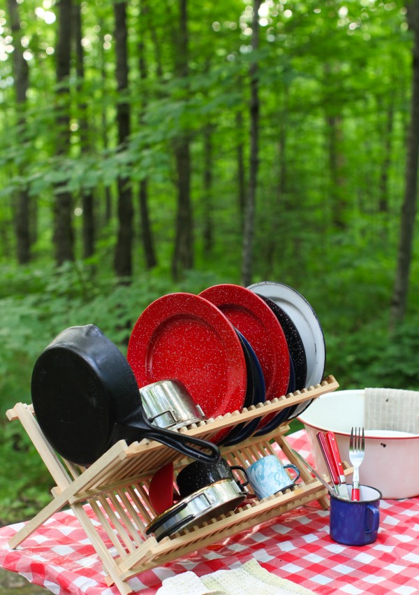 How to Wash Dishes While Camping - Fresh Off The Grid