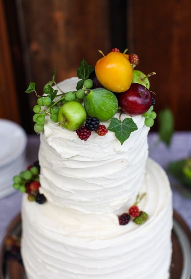 A simple, rustic wedding cake with fresh fruit #wedding #cake #fruit