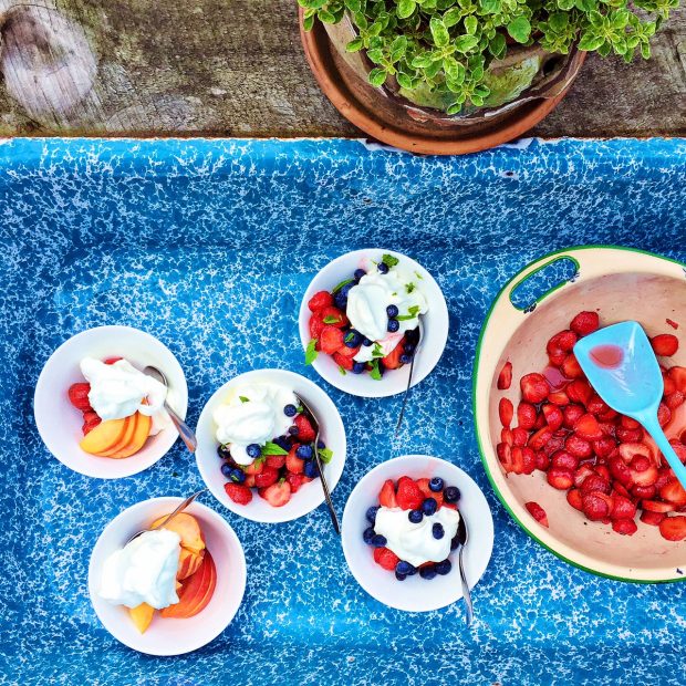 berries bowls
