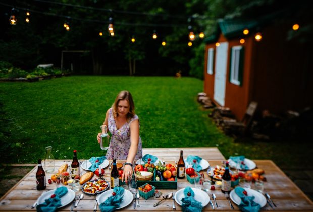 How to Host the Perfect Fall Dinner Party