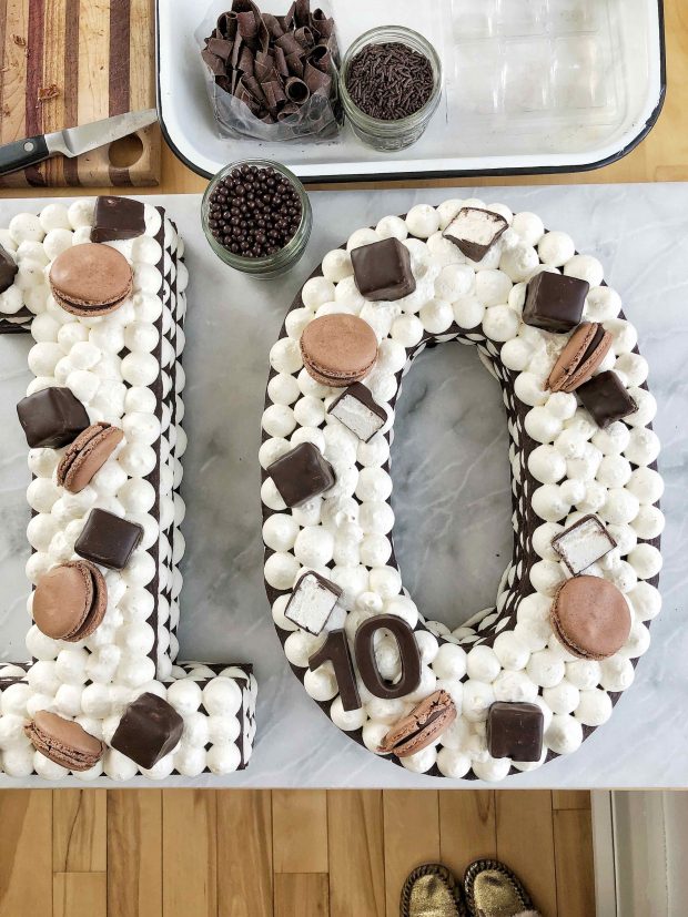 Letter cake. Feed 15 people. – Chefjhoanes