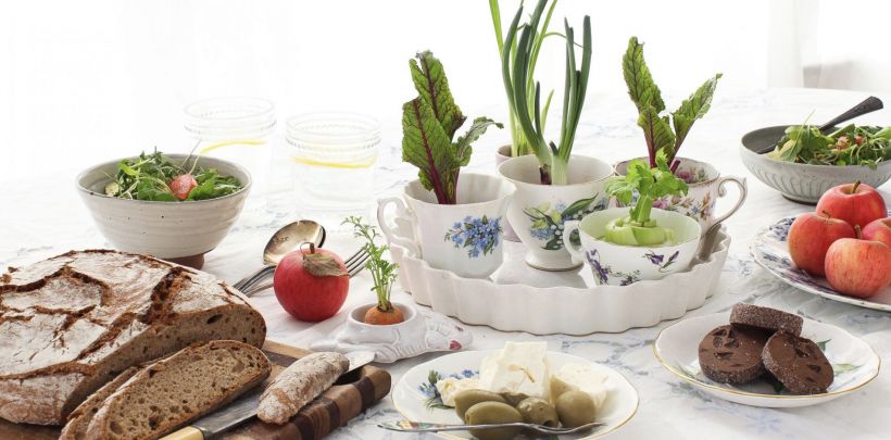 Regrow Vegetable Scraps for a DIY Spring Centrepiece
